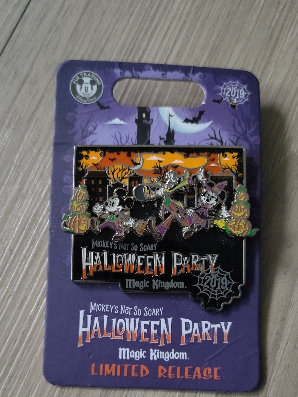 Limited Release Disney Halloween Party Collector Pin- Disney World exclusive